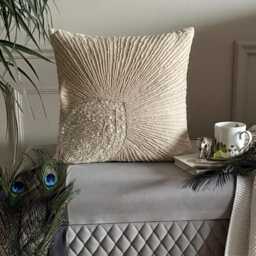 Beige Cotton Linen Mother Of Pearls & Beaded Birds Pattern Contemporary Throw Pillow Cover - Peacock - thumbnail 3