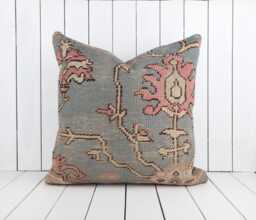 Turkish Kilim Pillow, 24x24 Inch, 60x60 cm Kilim Pillow Cover, Home Decor, Decorative Throw Turkish - thumbnail 1