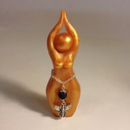 Melissa Bee Story Goddess Priestess Statue - Statue Goddess, Melissae, Artemis, Garden, Pollinators, Hive, Aromatherapy