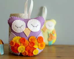 October Birth Month Felt Owl Ornament Marigold Autumn Flower - thumbnail 1