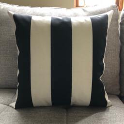 Outdoor Vertical Stripes Black Sand Natural Beechwood Cushion/Pillow Cover - Coussin/Couvre-Oreiller - thumbnail 1
