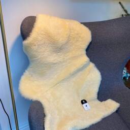 Custard Cream Short Wool Shearling, Genuine Sheepskin, 70 X 90cm - thumbnail 2