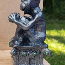 Small Gargoyle Statue - thumbnail 3