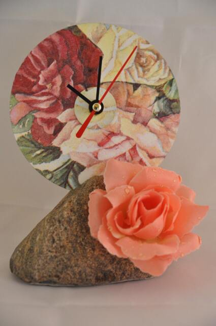 Cd Designer Watch - Rose Motif