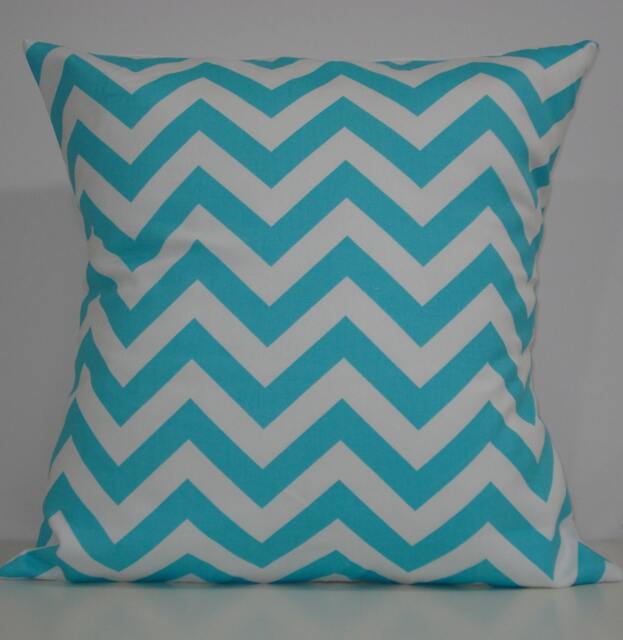 New 18x18 Inch Designer Handmade Pillow Case. in Blue & White Chrvron Zig Zag Pattern