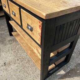 Bespoke Kitchen Island Shown in Dark Green - thumbnail 2