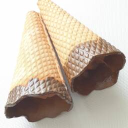 Buy 12 Pay 10 Handmade Ceramic Ice Cream Cone Lamp Fixture - thumbnail 3