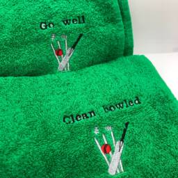 Personalised Cricket Gifts. Towels, Polo Shirts, Sweatshirts, Back Packs - thumbnail 3