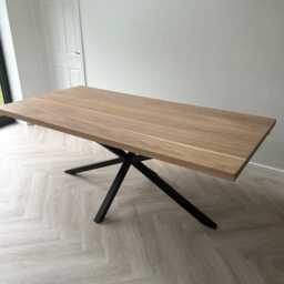 Solid Oak Dining Table & Bench Set - thumbnail 3