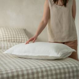 Oxford Pillow Shams Set, 2 Linen Cases, Flange Pillowcases, Custom Bedding - thumbnail 3