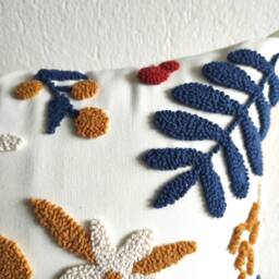 Handmade Punch Needle Floral Pillow Cover Tufted Linen Cushion - thumbnail 3