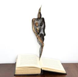 Night Girl. Metal Wire Metal Mesh Sculpture. Ooak. Wall Home Office Decor Art Sculpture Unique Gift. Bronze. Black. 3D