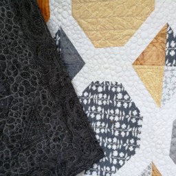 Double Size Or King Single Quilt/ Bedspread - thumbnail 2