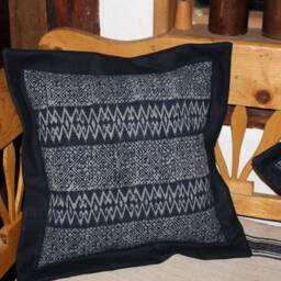 Cushion With Real Blue Print - Batik Of The Hmong Women in Northern Thailand - thumbnail 3
