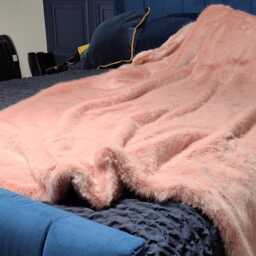 Blossom Patterned Faux Fur Throw Handmade Super Deluxe Blanket - thumbnail 3