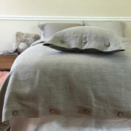 Dark Linen Duvet Cover With Wood Button Closure - Medium Weight Linen, Washed Linen, Queen Duvet Cover, King Linen Bedding - thumbnail 4