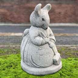 Garden Mouse Statue Concrete Figurine Cement Mother Decor Animal Ornament Handmade Art Rodent Sculpture Mouse Lover Gift - thumbnail 2