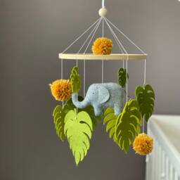 Felt Elephant Baby Mobile, Jungle Safari, Tropical Nursery Decor - thumbnail 2