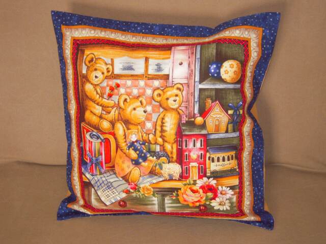 Printed Cushion Pattern Three Teddy Bears - image 1