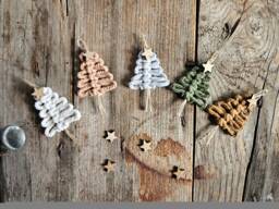 Christmas Tree Gifts Pendants // Macrame - thumbnail 1