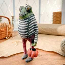 Papier-M??ch?? Frog Figurine With Pumpkin Unique Collectible Statue - thumbnail 2