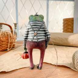 Papier-M??ch?? Frog Figurine With Pumpkin Unique Collectible Statue - thumbnail 3