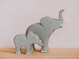 African Wooden Elephant, Handmade Animal, Montessori Toy, Figure Animal, Waldorf Elephant Toy, Safari Animals, Woodland Animals Toy