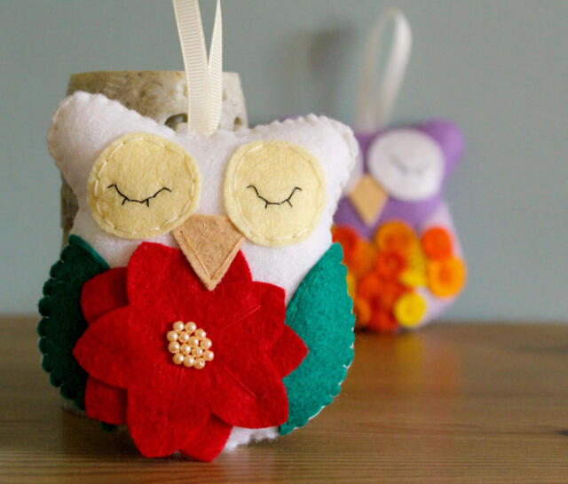 December Birth Month Felt Owl Ornament Poinsettia Christmas Decoration - image 1