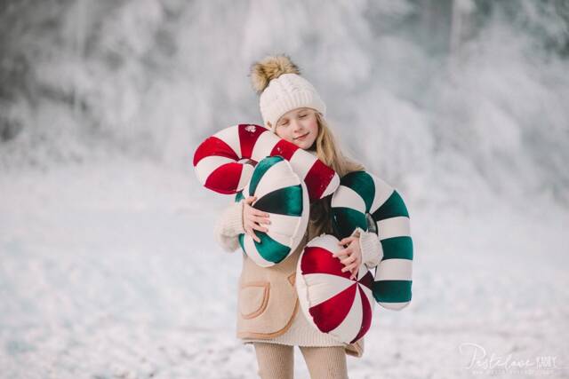 "Set Of 3 Christmas Cushions ""Lollipops" - image 1