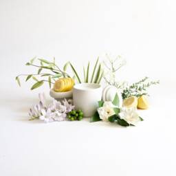 Gardenia Candle, Concrete Candle, Floral Luxury Handmade All Natural Phthalate Free, Coconut Wax Candle - thumbnail 3