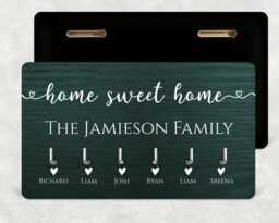 Family Key Holder, Wooden Wall Rack - Custom Names, 4 Or 6 Hooks - thumbnail 1