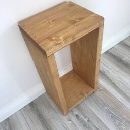 Brand New Handmade Rustic Wooden Bedside Table - Many Colours & Sizes - thumbnail 3