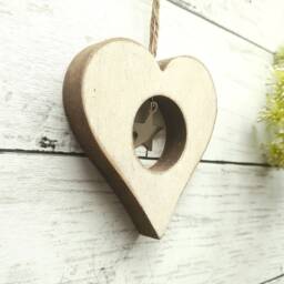 White Wooden Hanging Heart Decoration With Metal Star - The Home & Hearts Shop Rustic Wall Decor Shabby Wedding Gift Christmas - thumbnail 2