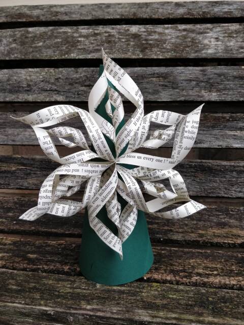 Christmas Carol Book Tree Topper. Or Choose Your Book Colors. Twisted Star, Rustic Decoration, Holiday. Dickens - image 1