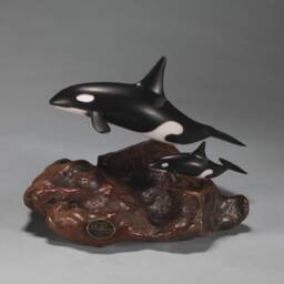 Orca Mother & Calf Sculpture By John Perry, 7 in Resin Figurine - thumbnail 4