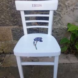 Shabby Chic Children's Personalised Vintage School Chair With Flower Theme - thumbnail 3
