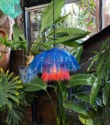 The Maki Lamp. Handcrafted Fiberglass Resin Pendant Lamp, Melting Drip Ambient Hanging Light, Jellyfish Lighting, Mushroom Shape Home Decor