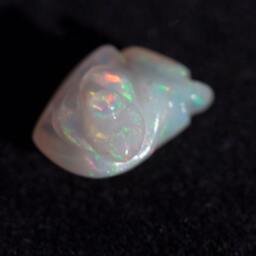 Flower Opal Carving 2.1 Cts - thumbnail 2