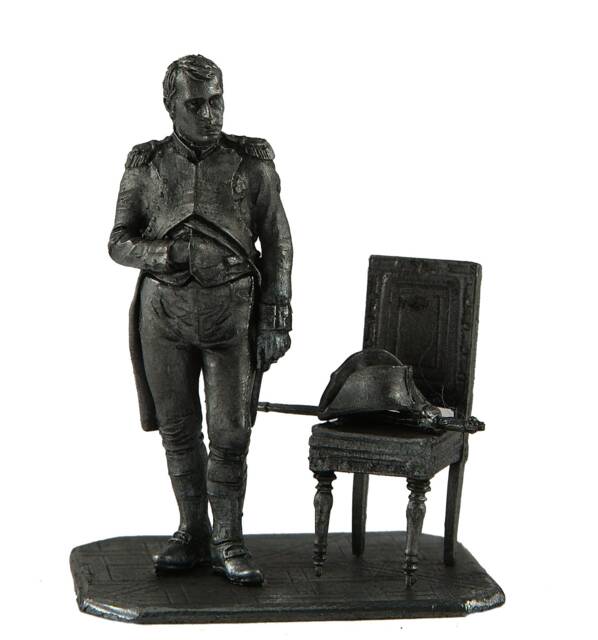 54mm France. Napoleon. 1805-1815 Yrs 132 Scale Metal Figurine - image 1
