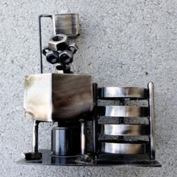 Bathroom Reader Metal Nuts Sculpture Gift Stationary Paper Weight Pin N Pen Holder - thumbnail 1