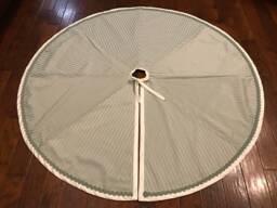Handmade 68.75 Inch Frosted Green Christmas Tree Skirt - Made in Usa