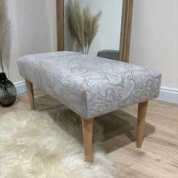 Premium Floral Patterned Champagne Colour Ottoman Footstool Coffee Table Bench - Handmade Chesterfield Traditional Large Pouffe Footrest - thumbnail 3