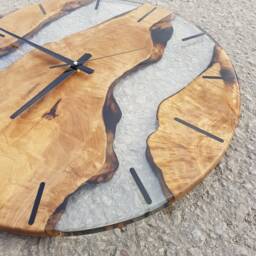 Epoxy Resin Olive Wood Wall Clock Modern Live Edge Decor - thumbnail 3