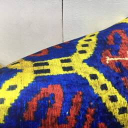Handwoven Silk Ikat Pillow Cover, Decorative Cushion - 16x24 - thumbnail 2