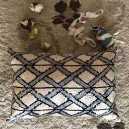 Handwoven Ikat Velvet Pillow Cover Silver Geo Silk Cushion - thumbnail 4
