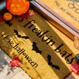 It's Freakin' Bats - Its Freakin I Love Halloween Doormat - Funny Meme Welcome Mat Decor - thumbnail 2