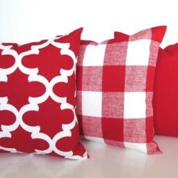 Green Pillows Red Pillow Covers Throw Pillows Holiday Christmas Decor 16x16, 20x20 .all Sizes - thumbnail 3