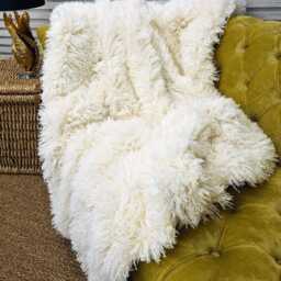 Luxury Mongolian Faux Fur Throw Blanket - Cream Curly Bedspread With Ivory Faux-Suede Backing - thumbnail 2