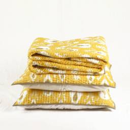 Handcrafted Yellow Ikat Quilt Set - Stripe Pattern Kantha Quilted Bedding - thumbnail 2