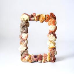 Handmade Seashell Photo Frame Coastal Decor, 4x6 Picture Frame - thumbnail 2